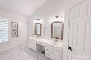 4400 Serene Ln, Charlotte, NC 28216 - Photo 24