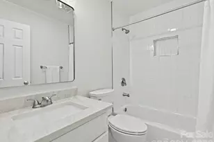 6232 Woodleigh Oaks Dr, Charlotte, NC 28226 - Photo 36