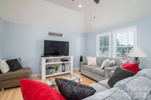 7611 Sarah Dr, Denver, NC 28037 - Photo 4