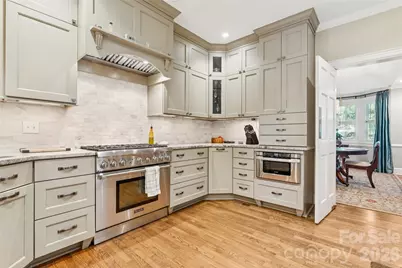 2623 Roswell Avenue, Charlotte, NC 28209 - Photo 8