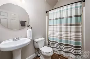 36 Snowshoe Dr, Asheville, NC 28803 - Photo 24