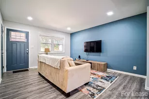 2515 Thornton Rd, Charlotte, NC 28208 - Photo 6