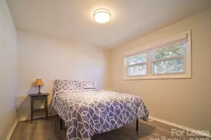 2515 Thornton Rd, Charlotte, NC 28208 - Photo 16