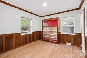 955 Hickory Nut St, Charlotte, NC 28205 - Photo 20