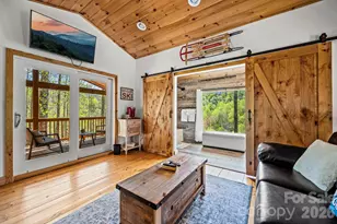 100 Split Rail Dr, Maggie Valley, NC 28751 - Photo 18