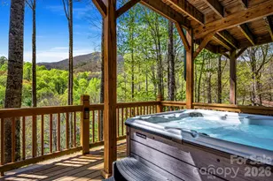 100 Split Rail Dr, Maggie Valley, NC 28751 - Photo 2