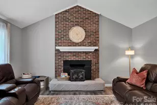 111 Louisbourg Ct, Gastonia, NC 28056 - Photo 6