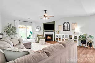 2006 Greenbrook Trl, Dallas, NC 28034 - Photo 6