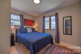 18 Hopedale Cir, Asheville, NC 28806 - Photo 8