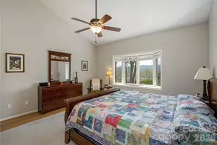 2115 Cumming Woods Ct, Hendersonville, NC 28739 - Photo 18
