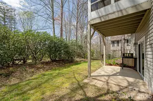 2115 Cumming Woods Ct, Hendersonville, NC 28739 - Photo 30