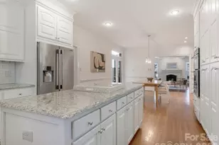 10418 Kilmory Terrace, Charlotte, NC 28210 - Photo 14