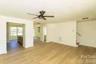 39 Terry Estates Dr, Black Mountain, NC 28711 - Photo 6