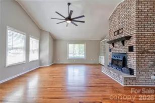 176 Knollwood Dr, Forest City, NC 28043 - Photo 10