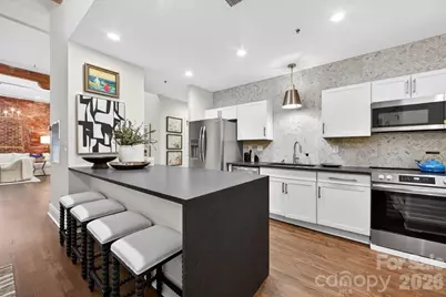 310 Arlington Avenue #219, Charlotte, NC 28203 - Photo 4