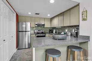182 W Lake Dr S, Lake Lure, NC 28746 - Photo 20