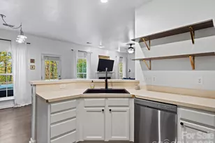 216 Devon Forest Dr, Mooresville, NC 28115 - Photo 4