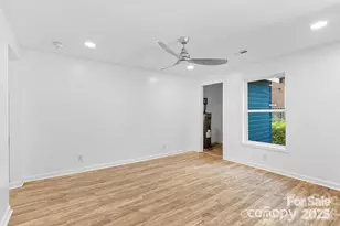 332 Mountain View St, Gastonia, NC 28052 - Photo 2
