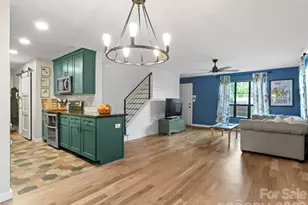 103 Rainbow Ln, Black Mountain, NC 28711 - Photo 10