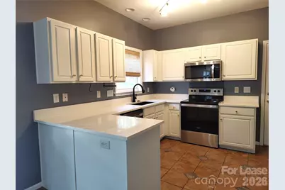 9405 Mitchell Glen Drive, Charlotte, NC 28277 - Photo 4