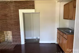 312 Davis Park Rd, Gastonia, NC 28052 - Photo 2