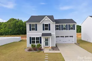 4101 Wild Rdg Dr, Charlotte, NC 28215 - Photo 2