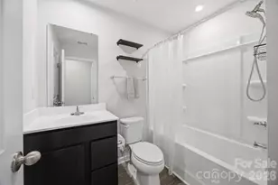 4101 Wild Rdg Dr, Charlotte, NC 28215 - Photo 24