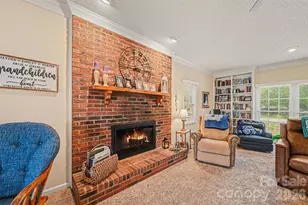 4051 Pinecrest Dr NE, Hickory, NC 28601 - Photo 8