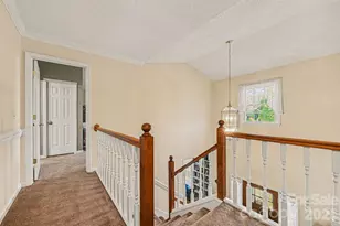 4051 Pinecrest Dr NE, Hickory, NC 28601 - Photo 18