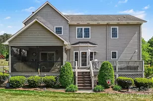 4051 Pinecrest Dr NE, Hickory, NC 28601 - Photo 34