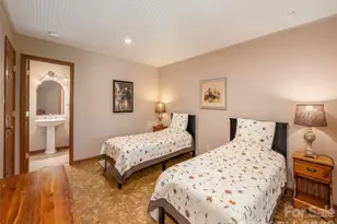 142 Sequoyah Hills Dr, Fletcher, NC 28732 - Photo 34
