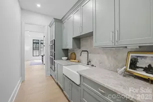 519 Meadowbrook Rd, Charlotte, NC 28211 - Photo 10