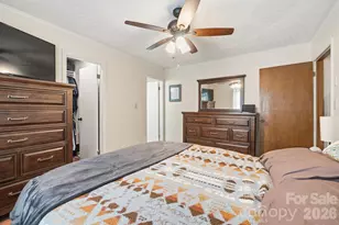 305 W 9th St, Newton, NC 28658 - Photo 22
