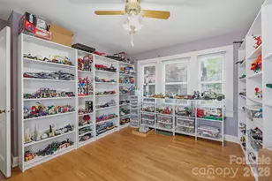 305 W 9th St, Newton, NC 28658 - Photo 32