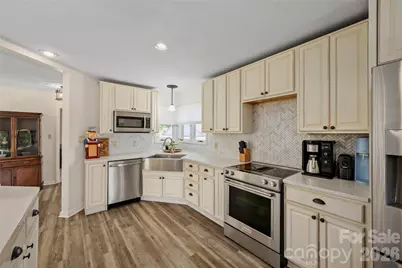 109 Clubwood Court, Asheville, NC 28803 - Photo 24