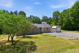 234 Oak Ln, Oakboro, NC 28129 - Photo 2
