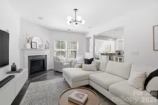 1819 Fleetwood Dr, Charlotte, NC 28208 - Photo 12