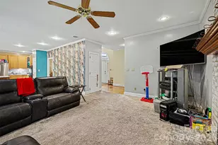 648 Landsdown Ct, Fort Mill, SC 29708 - Photo 8