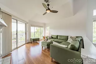 17919 Kings Point Dr, Cornelius, NC 28031 - Photo 22