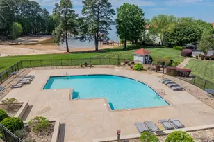 17919 Kings Point Dr, Cornelius, NC 28031 - Photo 32