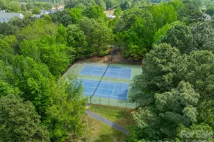 17919 Kings Point Dr, Cornelius, NC 28031 - Photo 38