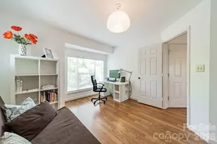 17919 Kings Point Dr, Cornelius, NC 28031 - Photo 12