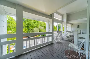 17919 Kings Point Dr, Cornelius, NC 28031 - Photo 4