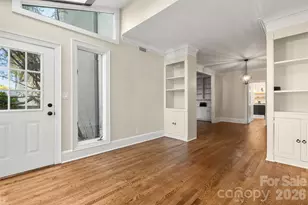 153 Perrin Pl, Charlotte, NC 28207 - Photo 8