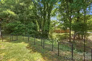 646 Marigold Dr, Kannapolis, NC 28083 - Photo 34