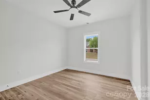 906 4th St NE, Conover, NC 28613 - Photo 20