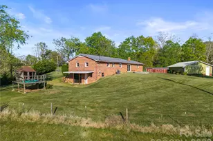 882 Queentown Rd, Canton, NC 28716 - Photo 6