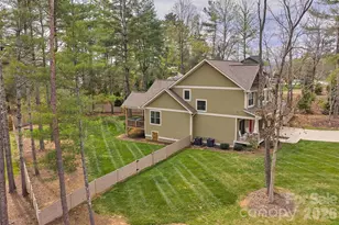 21 Wood Path Ln, Arden, NC 28704 - Photo 2