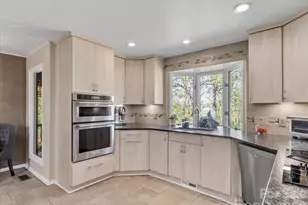68 Acorn Rd, Asheville, NC 28804 - Photo 12