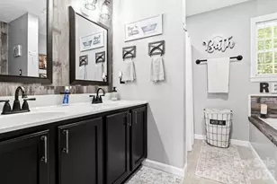 10 Country Rd, Hendersonville, NC 28791 - Photo 20